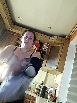 Snapshot of Amandda_ chatting on November 22, 2025, 7:02 pm Amandda online show from November 22, 2025, 7:02 pm