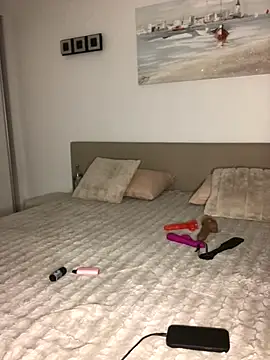 Rosieredxox online show from October 17, 2025, 8:22 pm