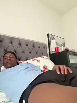 Snapshot of labishyoung25 chatting on February 21, 2026, 9:16 pm labishyoung25 online show from February 21, 2026, 9:16 pm