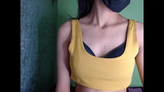 Snapshot of _kamyaa09 chatting on November 9, 2025, 5:55 pm kamyaa09 online show from November 9, 2025, 5:55 pm