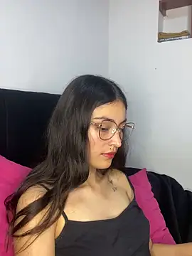 hotwife26 online show from May 14, 2026, 5:25 am