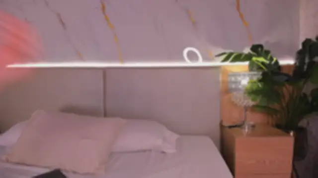 ChloeeMonroee online show from October 18, 2025, 12:06 pm