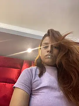 VictoriaFerro online show from October 14, 2025, 2:07 pm