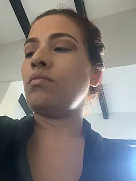 VictoriaFerro online show from July 7, 2026, 12:09 pm