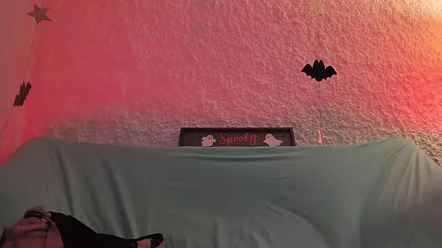 zeus blaze online show from October 25, 2025, 4:53 am