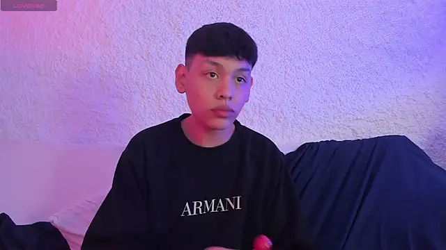 zeus blaze online show from November 9, 2025, 3:27 am