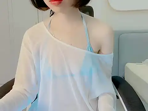 ggLovee online show from September 24, 2025, 10:35 pm