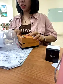 Snapshot of -NhaKy22 chatting on October 29, 2025, 12:57 am -NhaKy22 online show from October 29, 2025, 12:57 am