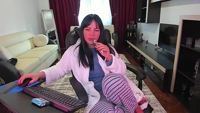 Ella sweety00 online show from March 12, 2026, 6:19 am