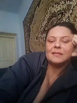 Snapshot of JillOKissx chatting on October 22, 2025, 8:14 am JillOKissx online show from October 22, 2025, 8:14 am