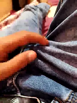 Snapshot of Alimbaby chatting on September 25, 2025, 11:36 am Alimbaby online show from September 25, 2025, 11:36 am