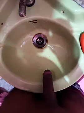 Snapshot of Alimbaby chatting on November 16, 2025, 12:00 pm Alimbaby online show from November 16, 2025, 12:00 pm