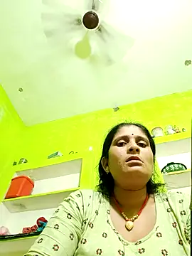 Hot-piuy online show from September 19, 2025, 5:46 pm