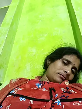 Hot-piuy online show from November 7, 2025, 5:24 pm