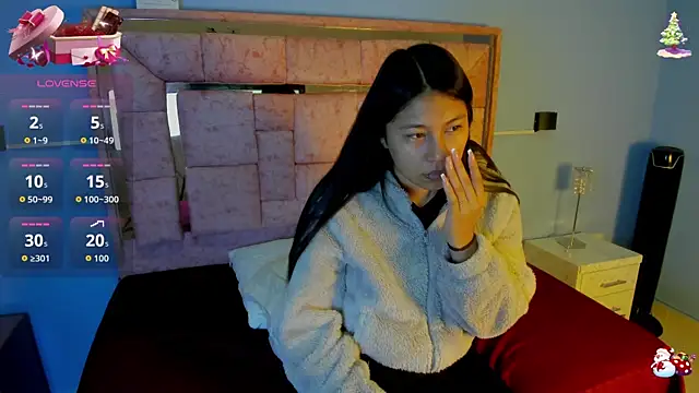 LICKY LOV online show from October 2, 2025, 3:13 am