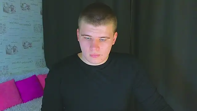 kittenmurr online show from September 27, 2025, 8:36 pm