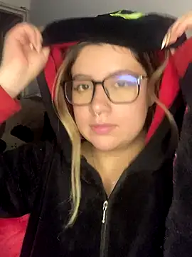 Blair Bunnyy online show from January 8, 2026, 7:54 am