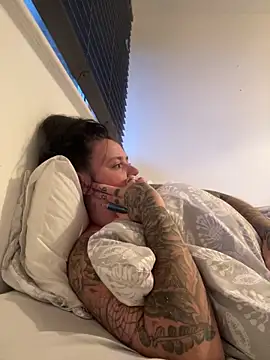 Charsworld online show from February 13, 2026, 4:58 pm