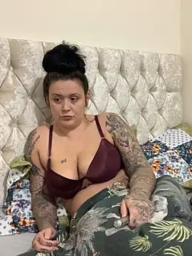 Charsworld online show from March 27, 2026, 7:47 am