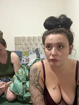 Charsworld online show from April 9, 2026, 5:40 pm