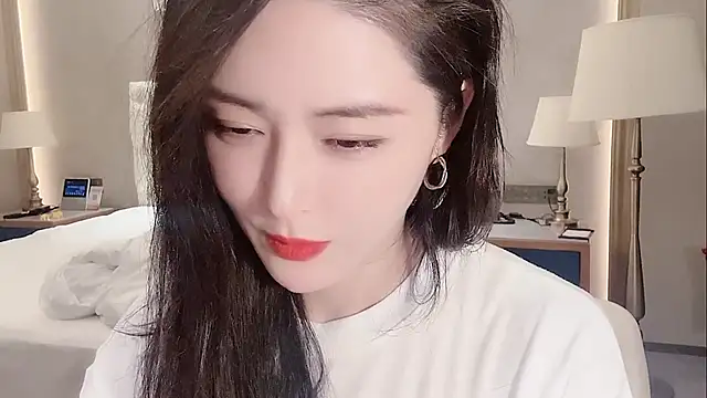 Ianxuan online show from September 27, 2025, 7:13 am