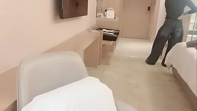 Ianxuan online show from January 9, 2026, 11:57 am