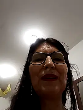 swity foster online show from November 21, 2025, 8:35 am