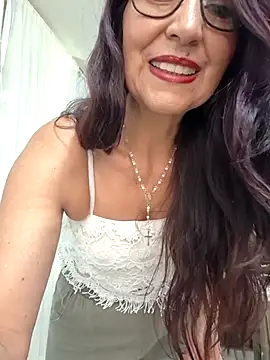 Snapshot of swity_foster chatting on July 6, 2026, 1:19 pm swity foster online show from July 6, 2026, 1:19 pm