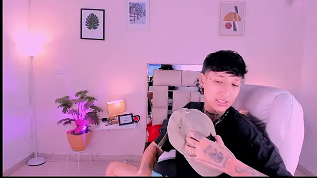 Luci Rose online show from September 30, 2025, 3:00 am