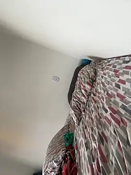 Snapshot of Ccffffjjik chatting on November 14, 2025, 10:58 am Ccffffjjik online show from November 14, 2025, 10:58 am