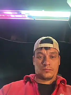 twistafatpipe online show from October 31, 2025, 11:39 pm