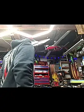 twistafatpipe online show from January 13, 2026, 6:29 am