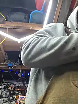 Snapshot of twistafatpipe chatting on February 8, 2026, 11:46 am twistafatpipe online show from February 8, 2026, 11:46 am