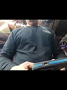 Snapshot of twistafatpipe chatting on February 13, 2026, 2:51 am twistafatpipe online show from February 13, 2026, 2:51 am