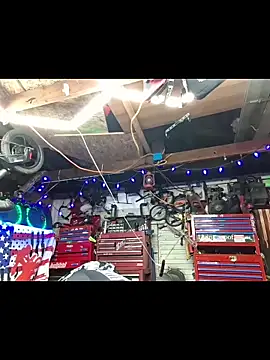 Snapshot of twistafatpipe chatting on February 17, 2026, 6:21 am twistafatpipe online show from February 17, 2026, 6:21 am