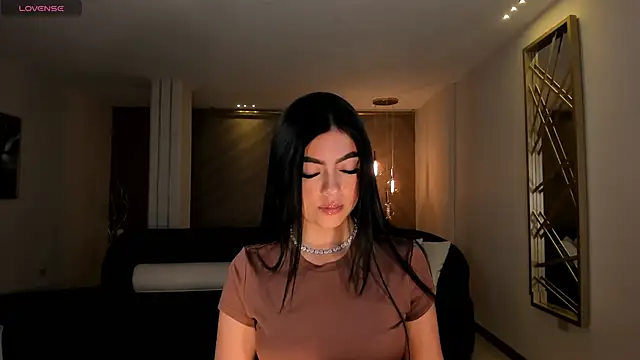 NataliaGaret online show from September 30, 2025, 3:11 am