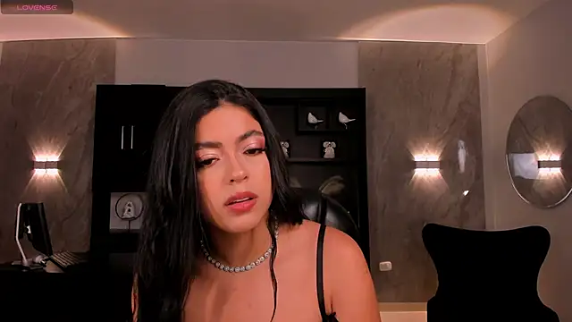 NataliaGaret online show from March 29, 2026, 2:22 am