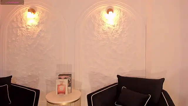 MilaColeman online show from November 2, 2025, 11:07 pm