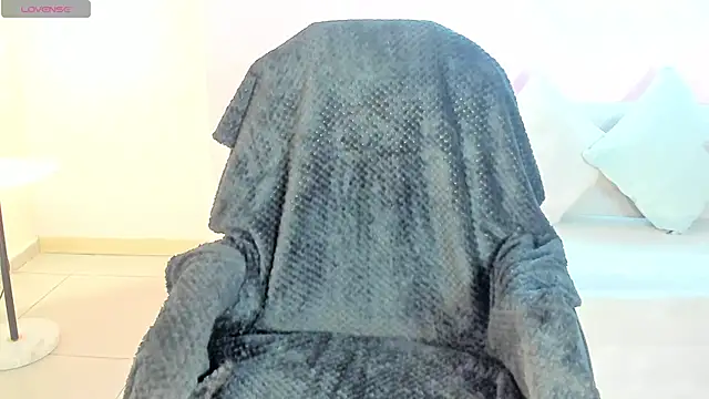 MilaColeman online show from January 8, 2026, 2:36 am