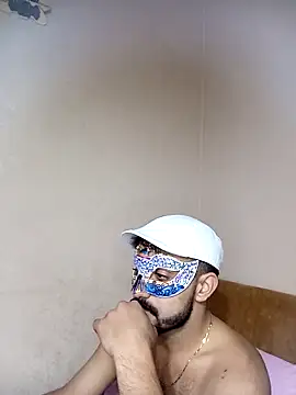 Muratcan33 online show from November 13, 2025, 7:24 pm