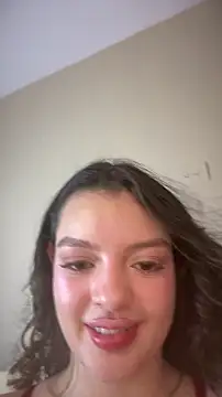 AriaHeavenss online show from November 8, 2025, 12:11 am