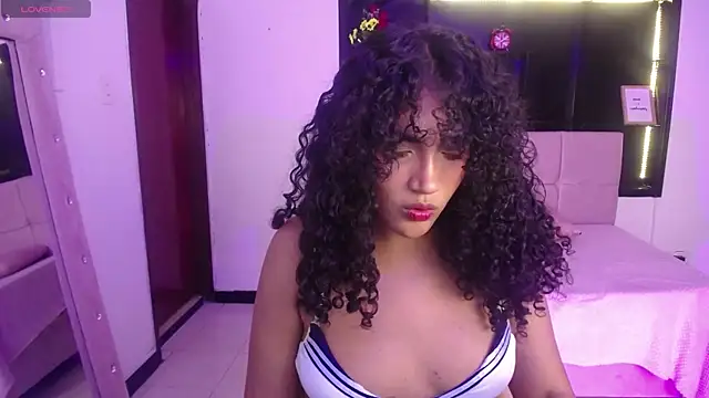 emiily smith1 online show from October 4, 2025, 9:46 pm