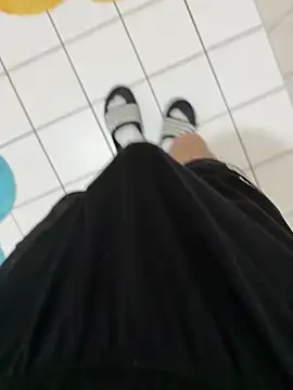 Dicksxd online show from November 17, 2025, 6:03 pm