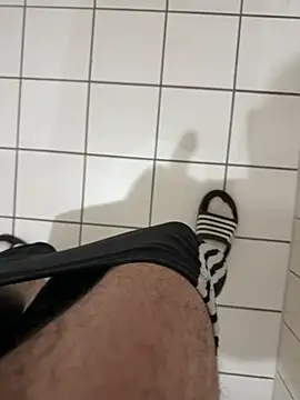 Dicksxd online show from April 22, 2026, 2:51 pm