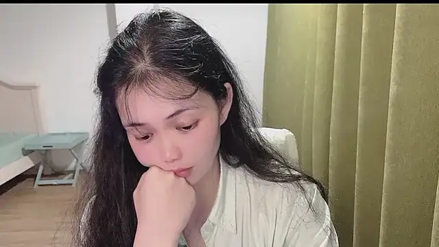 zora-168 online show from October 3, 2025, 3:09 pm