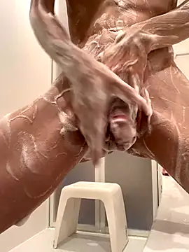 Snapshot of aki_2727 chatting on October 1, 2025, 10:43 am aki 2727 online show from October 1, 2025, 10:43 am