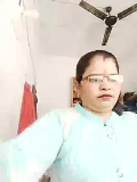Bhavna hot online show from February 13, 2026, 8:32 am