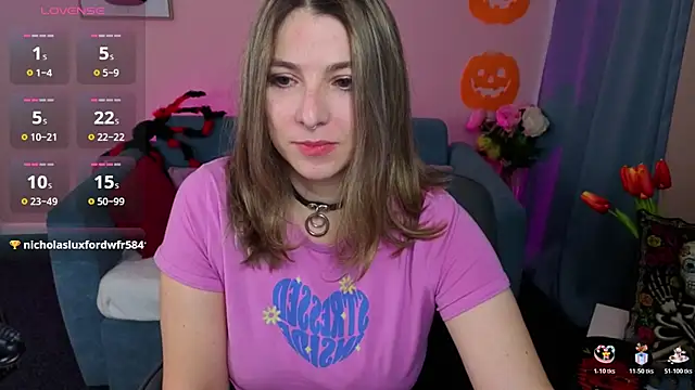 Snapshot of evafolver chatting on October 29, 2025, 7:10 am evafolver online show from October 29, 2025, 7:10 am