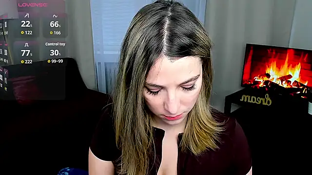 Snapshot of evafolver chatting on November 15, 2025, 7:16 am evafolver online show from November 15, 2025, 7:16 am