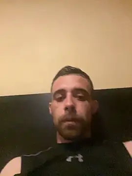 Tiago00987 online show from October 14, 2025, 7:58 pm